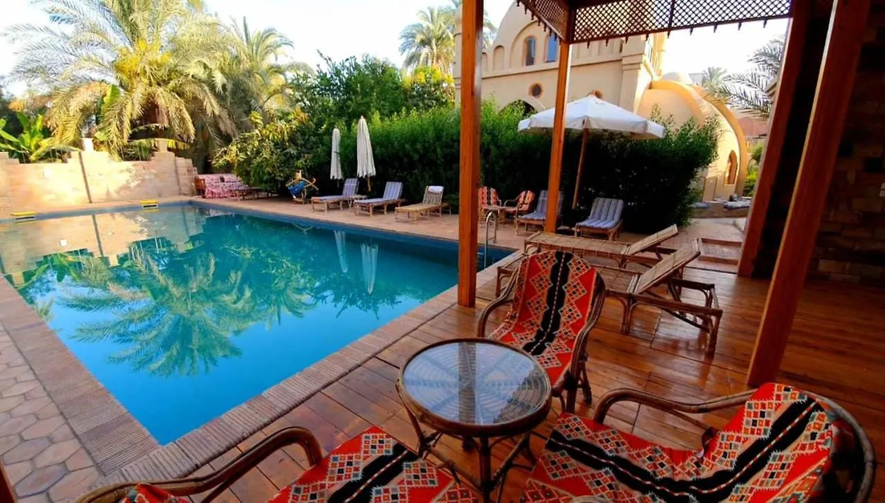 Embrace Hotel Luxor